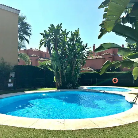 Apartment Sky Sea Holidays Puerto Banus