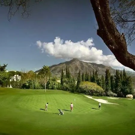 Sky Sea Holidays Puerto Banus Appartement *